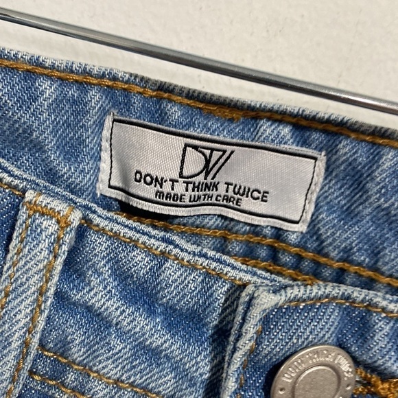 ASOS jeans don’t think twice straight leg 27 waist 34 inseam long, 10” rise - Picture 4 of 6